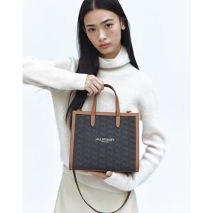 [질스튜어트] 브라운 로젤라칠링 패턴 북토트백 JABA5E315