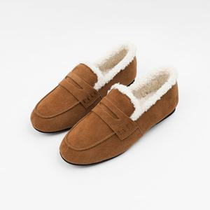 [신난다슈]여성 털 로퍼 단화 1cm 모카신 플랫 슈즈 뽀글이 퍼 스웨이드 ST257921 카멜