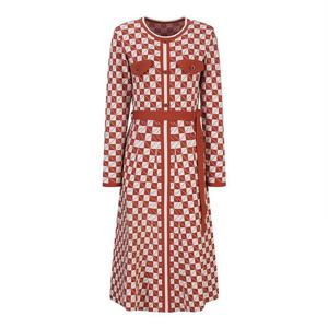 [씨]체크 플레어 니트 원피스 SJOCX2928