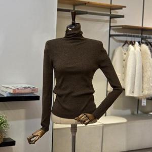 [반에이크]VB5ZKTM318Z_소프트 폴라 니트