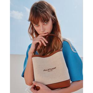 [질스튜어트][뉴페이퍼] 베이지 캔버스 버킷백 M JABA3F649I2