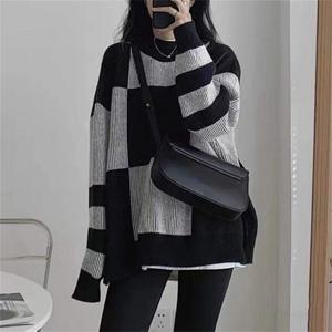 [리빌모아]루즈핏 하이넥 골지 체크 니트 SDW-TSA-SLLT123