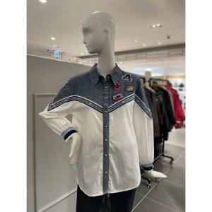 르니앤맥코이 데님 배색 패치 포인트 블라우스 (MM04BL706HJY)