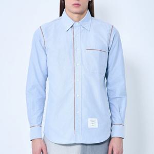 25 FW 톰브라운 스트라이프 엣지 트림 옥스포드 코튼 포켓 셔츠 블루 MWL406A F0313 480
