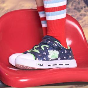 휠라키즈] FILA X 흔한남매 꼬모 라이트 (3XM01572D_400)