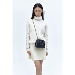 블랙 소가죽 체인 미니크로스 겸 숄더백 JABA5F360