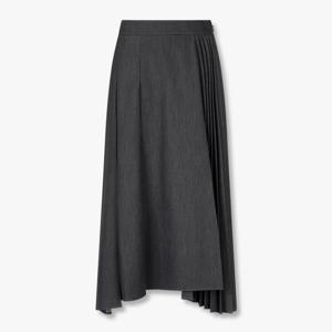 보브  (7155335002) 애시메트릭 플리츠 스커트