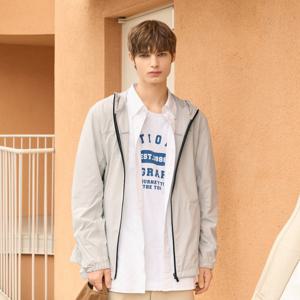 내셔널지오그래픽 N253UTS903 오버핏 레터링 그래픽 반팔티 WHITE