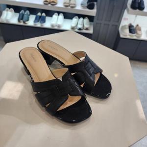 [엘칸토]엘칸토 HC10 여성양가죽모던샌들4cm검정 LCWW32U32619 (