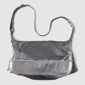 엄브로크로스백 JQS UP422CBGO3-DSL 샤이닝 숄더백 / DARK SILVER