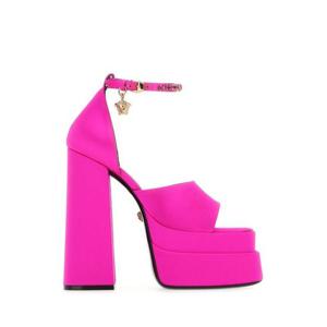 베르사체 힐 펌프스 1007717DRA67 1PA4V Pink