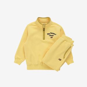 뉴발란스키즈트레이닝세트 HQK NK9YE4101U-30 ESSENTIAL 펠트로고 반집업 기모셋업