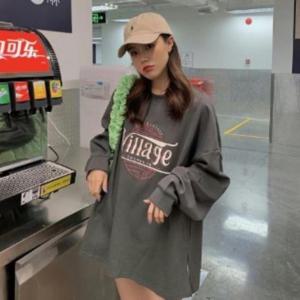 여성 U넥 빅사이즈 필기체 맨투맨티