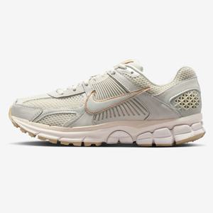 [국내매장] 나이키/여성운동화/줌 보메로 5 (IB8929-003)