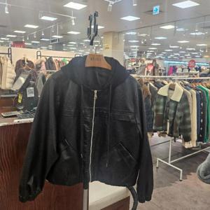 멜로디가든 HC13 후드가죽자켓 M26s2r101