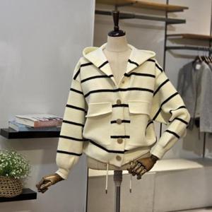 [반에이크]VB5YKCMG09Z_스트라이프 후드 니트 점퍼