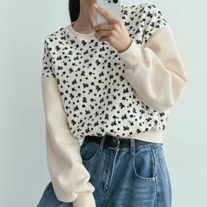 나야홍 / 빅사이즈 601 작은꽃세미크롭맨투맨 DMAX017