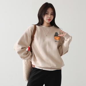 [피핀] 112792 스마일 레터링 루즈핏 기모 맨투맨