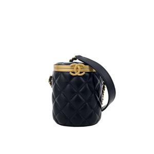 [엘러브] 샤넬 퀼팅 코스메틱백 블랙 빈티지금장 램스킨 6ET0242