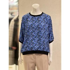 벨리시앙 세이브존01 기하학 패턴 밴딩 블라우스(2color) BL5230