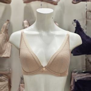 [트라이엄프] 편한 기본 매직 컴포트 노와이어 몰드 브라 TBWBRR11 BE