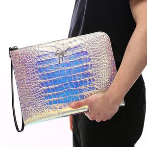 쥬세페자노티 공용 멀티컬러 로고 레더 클러치 EBU0016