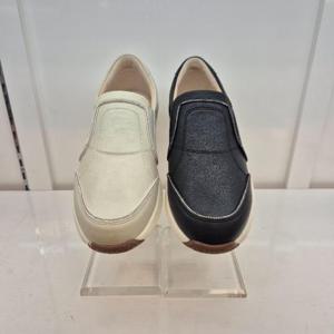 엘칸토 HC11 양가죽 여성화 E0N2U51A3Z