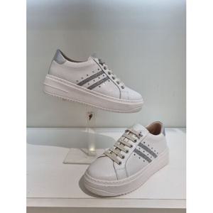 [에스콰이아]MARIO여성 발편한 밴딩끈 스니커즈 굽3센치 PFCFHZ566