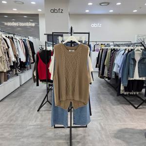 [ab.f.z]AFZ4NW34/뒤 트임 언발 기장 꽈배기 루즈핏 니트 베스트