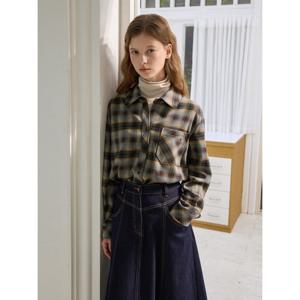 [올리브데올리브]자수장식 포켓 체크 셔츠 OE5WBA32