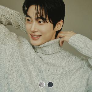 [지오다노][변우석] 남자 니트 터틀넥 마를 꽈배기 스웨터 054933