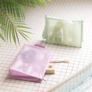 트래블러스_코팅메쉬 파우치 미디움 v 3 팬시용품