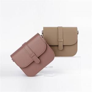 모노톤 심플 벨트 미니 데일리 숄더 크로스백