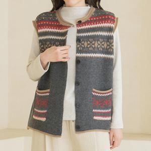 엄마옷 마담4060 내추럴포엠 노르딕포켓니트조끼 중년여성 데일리 -ZVE2601009-