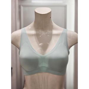 [트라이엄프] 슬로기 제로필 심리스 무봉제 후크타입 브라 DS11R194