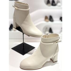 [SODA] 소다 여성 엘린 벨트라인 앵클부츠 6CM ARB503 KS-31