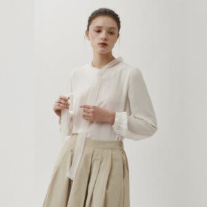 [코인코즈][정가133,000원]코인코즈 쉬폰 리본 블라우스_DW5SB711