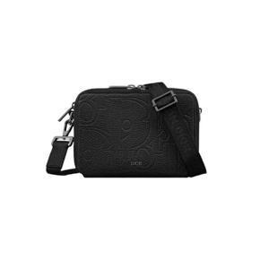 디올 집 파우치 스트랩 디올 그래비티 레더 블랙 2ESBC119LLG-H00N