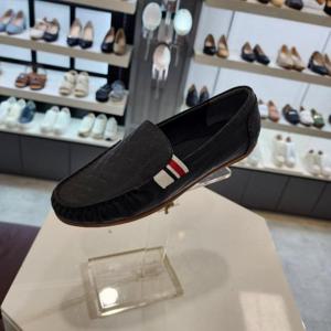 [엘칸토]엘칸토 HC10 소가죽드라이빙로퍼검정2cm LCWC76U41319 (