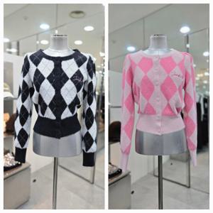 [에고이스트]아가일 자수 포인트 니트 가디건 ER4JK100_DG