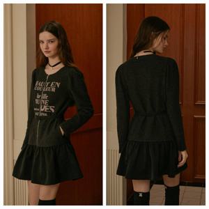 [에고이스트]레터링 프린팅 포인트 미니 원피스 EQ4WO260_DG