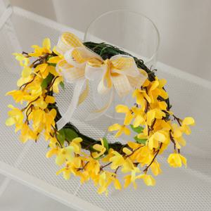 개나리 조화 리스 봄꽃놀이 27cm 인테리어 벽걸이 현관 문 꾸미기 행사 소품