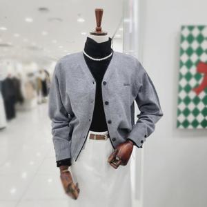 [비지트인뉴욕]브이넥 배색라인 단추버튼 니트가디건 VBAGD902Vk