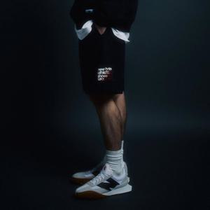 뉴발란스반바지 BQK NBNVC21113-19 UNI NB SHIFTED 5부 팬츠