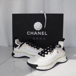 샤넬 믹스드파이버 스니커즈 화이트 금장 G35617