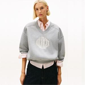 [타미힐피거(여성)]바시티 브이넥 플리스 스웨트 셔츠 T22G0TTO001WT1