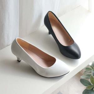 베이직 펌프스 직장인 여성 데일리구두 블랙 화이트