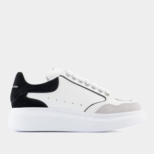 알렉산더맥퀸 오버사이즈 라운드 토 레이스업 스니커즈 781472W