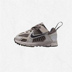 나이키 보메로 5 보이토들러 - 010 HF7000 2440153