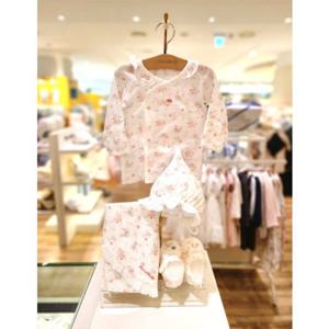 [타티네쇼콜라]4종구성세트 G안나배냇저고리+속싸개+모자+덧신 (2025년 SS신상) TNOMAG02UW